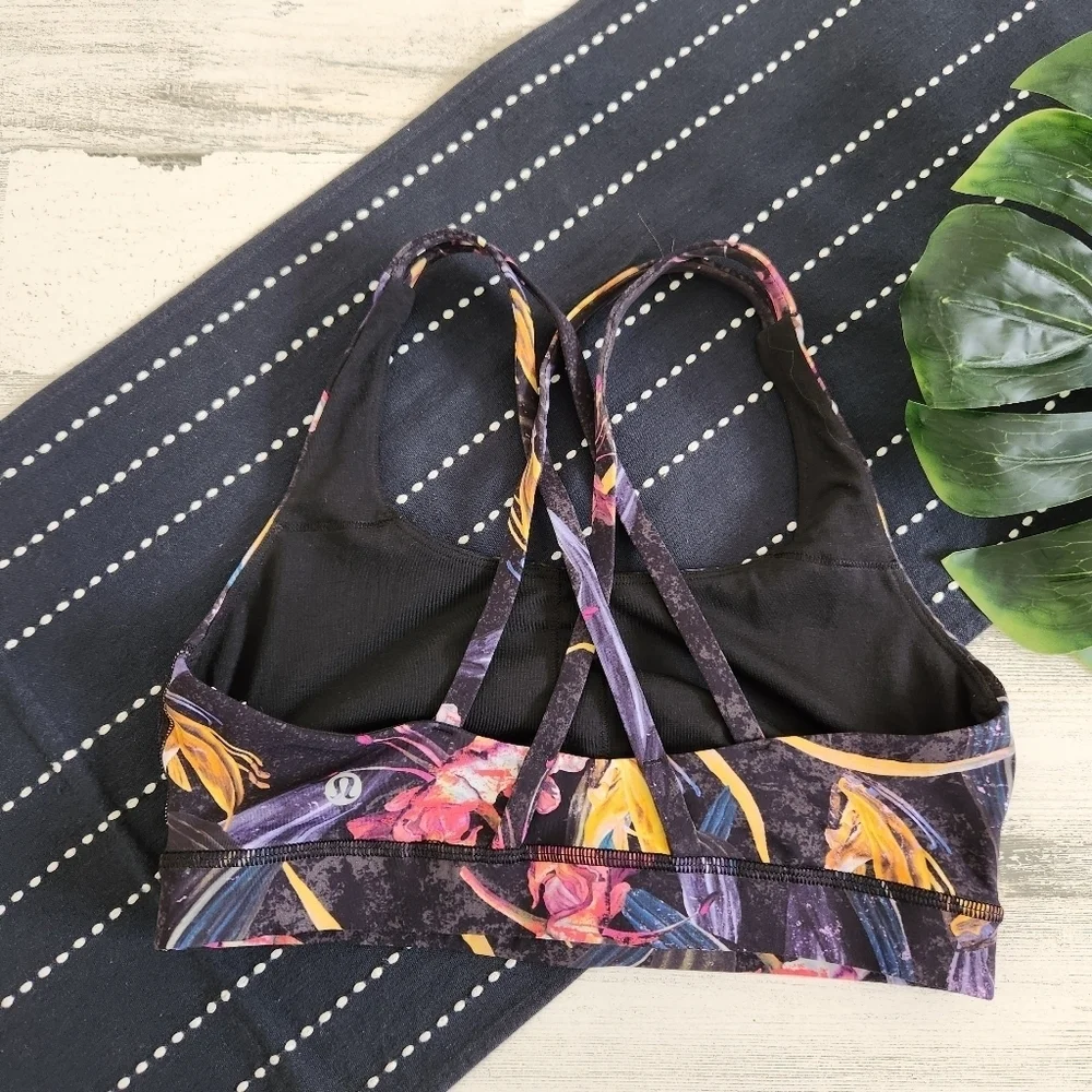 Lululemon Energy Sports Bra Medium Support B-D Cup Size 6